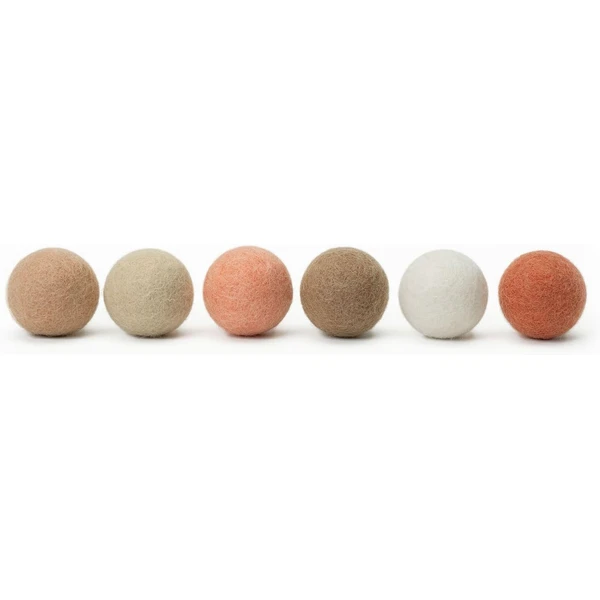 LucyBalu® Peach Fuzz Lot de 6 balles en Feutre Laine pour Chat I Pêche — LucyBalu, noté 4.6/5
